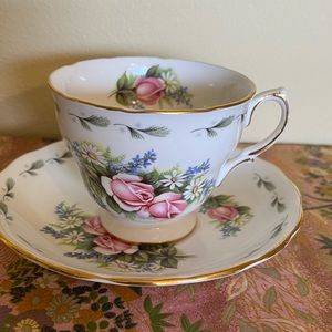 Colclough Bone China Tea Cup and Saucer, Pattern No. 8235